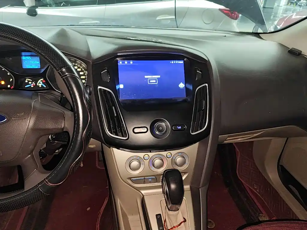 Ford Focus — миниатюра 14