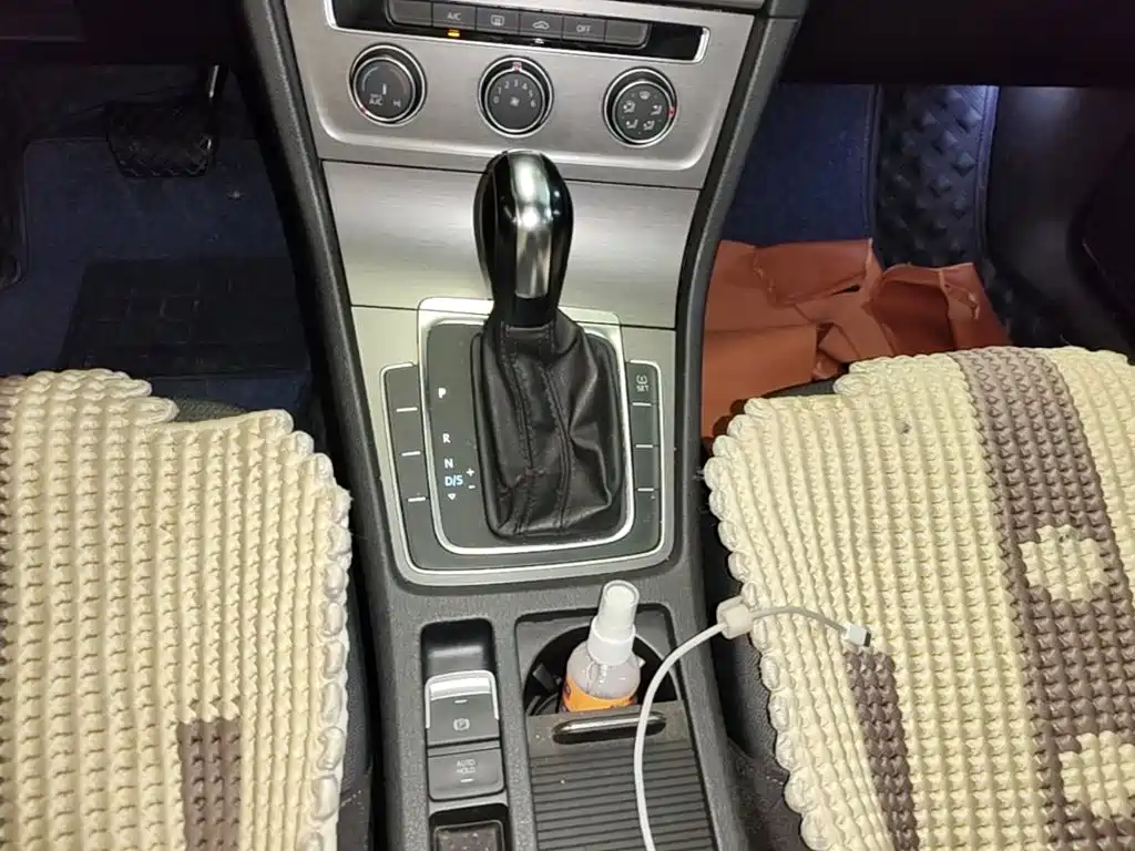 Volkswagen Golf — миниатюра 14
