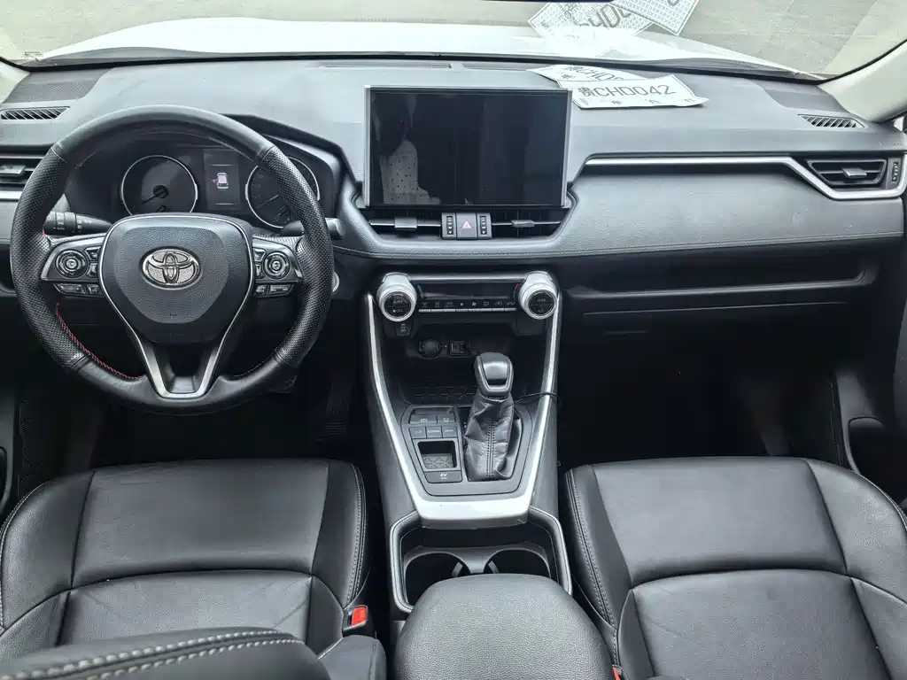 Toyota Wildlander — миниатюра 9