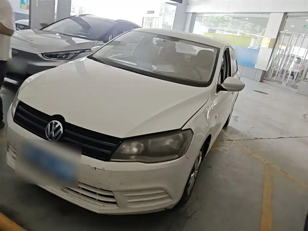 Купить Volkswagen Jetta