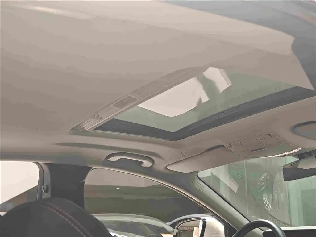 Mercedes-Benz CLS — миниатюра 14