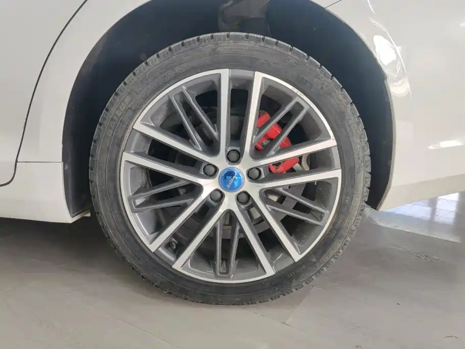 Geely Xingrui — миниатюра 6