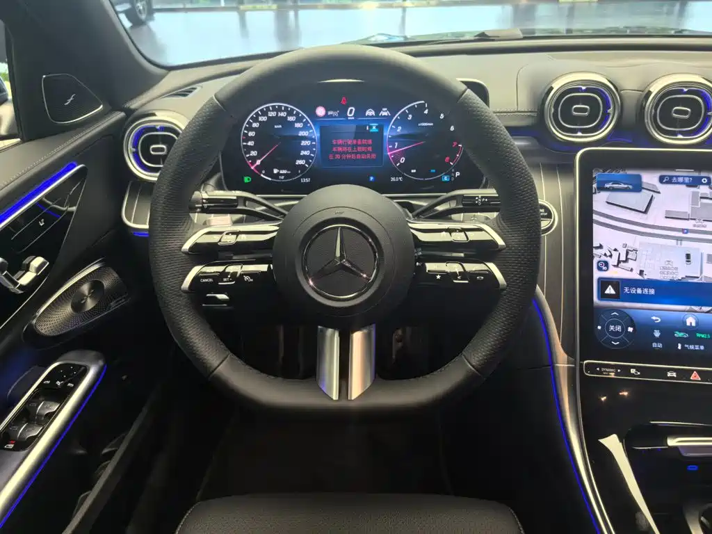 Mercedes-Benz C-Class — миниатюра 12