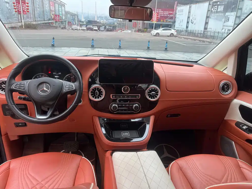 Mercedes-Benz Vito — миниатюра 10