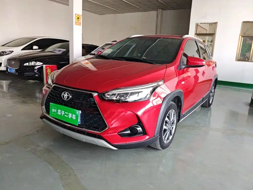 Toyota Yaris L — миниатюра 2