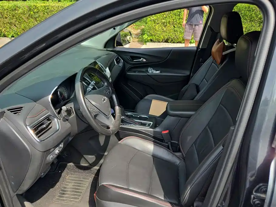 Chevrolet Equinox — миниатюра 9