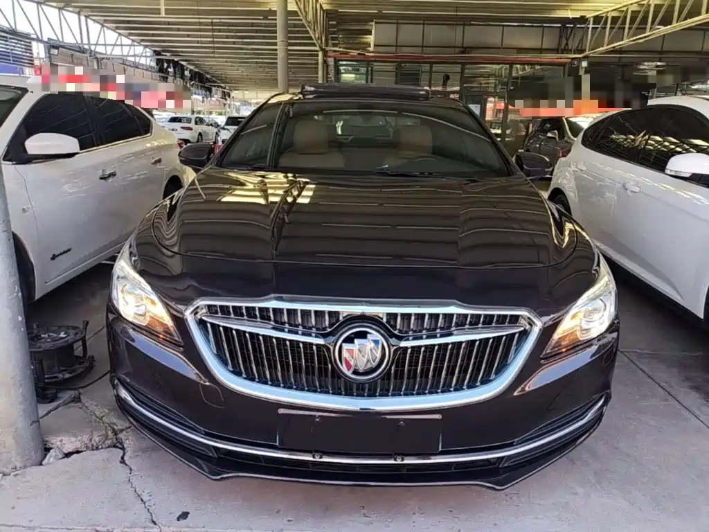 Buick LaCrosse — миниатюра 3