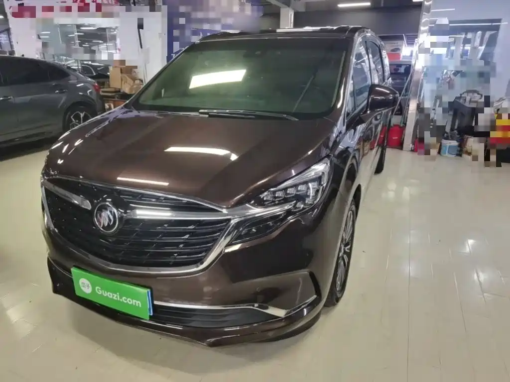 Buick GL8 — миниатюра 2
