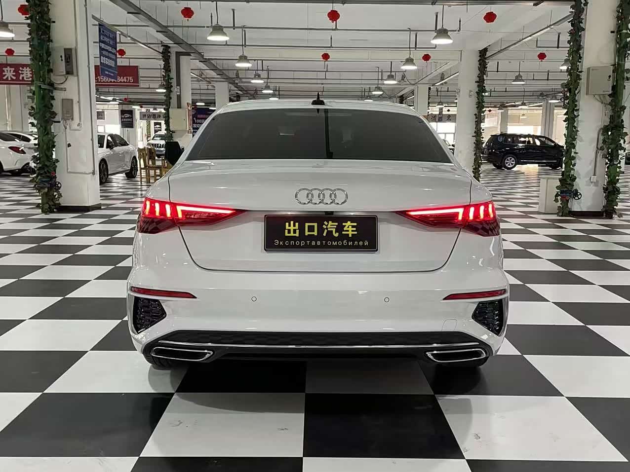 Audi A3 1.4 л 2022 г. Белый, пробег 16700 км