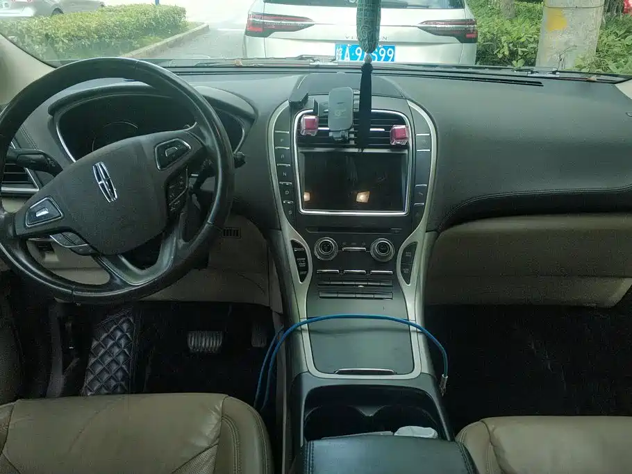 Lincoln MKX — миниатюра 12