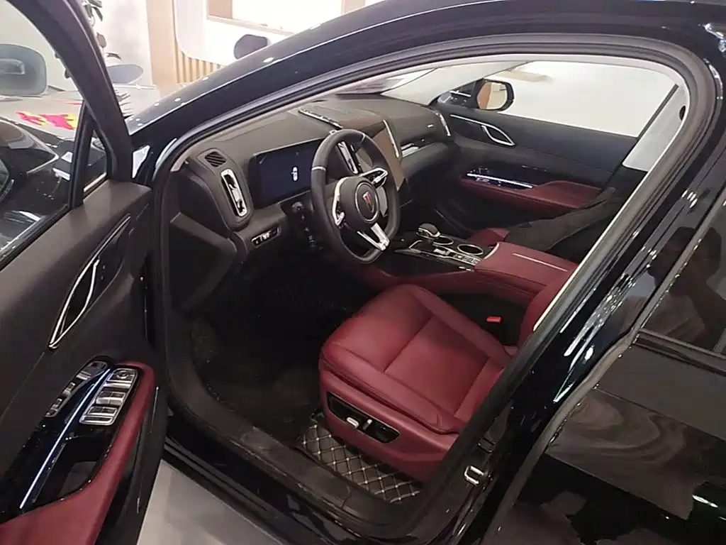 Hongqi Hongqi HS3 PHEV — миниатюра 16