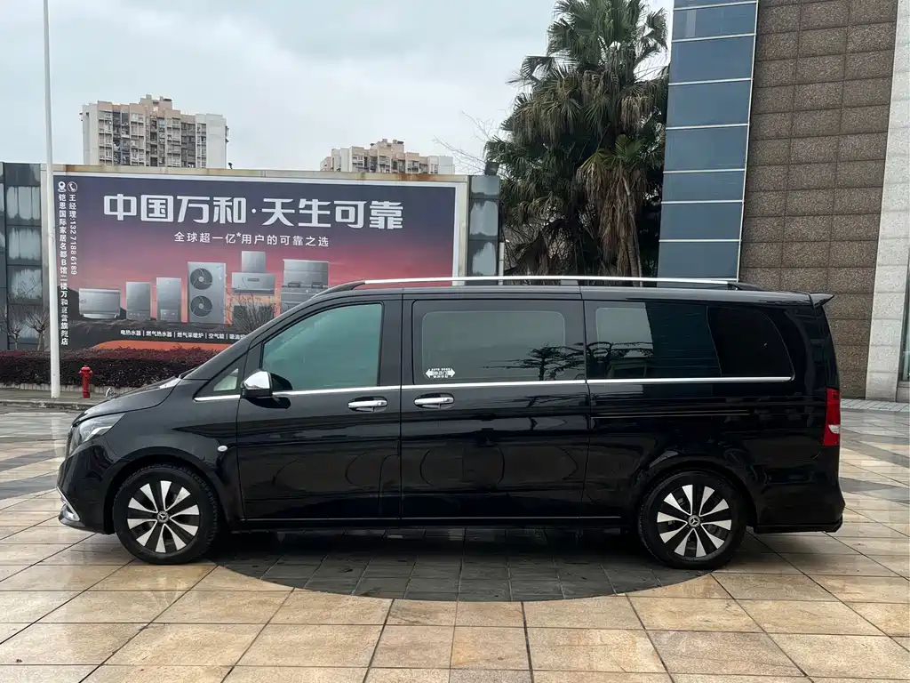 Mercedes-Benz Vito — миниатюра 17