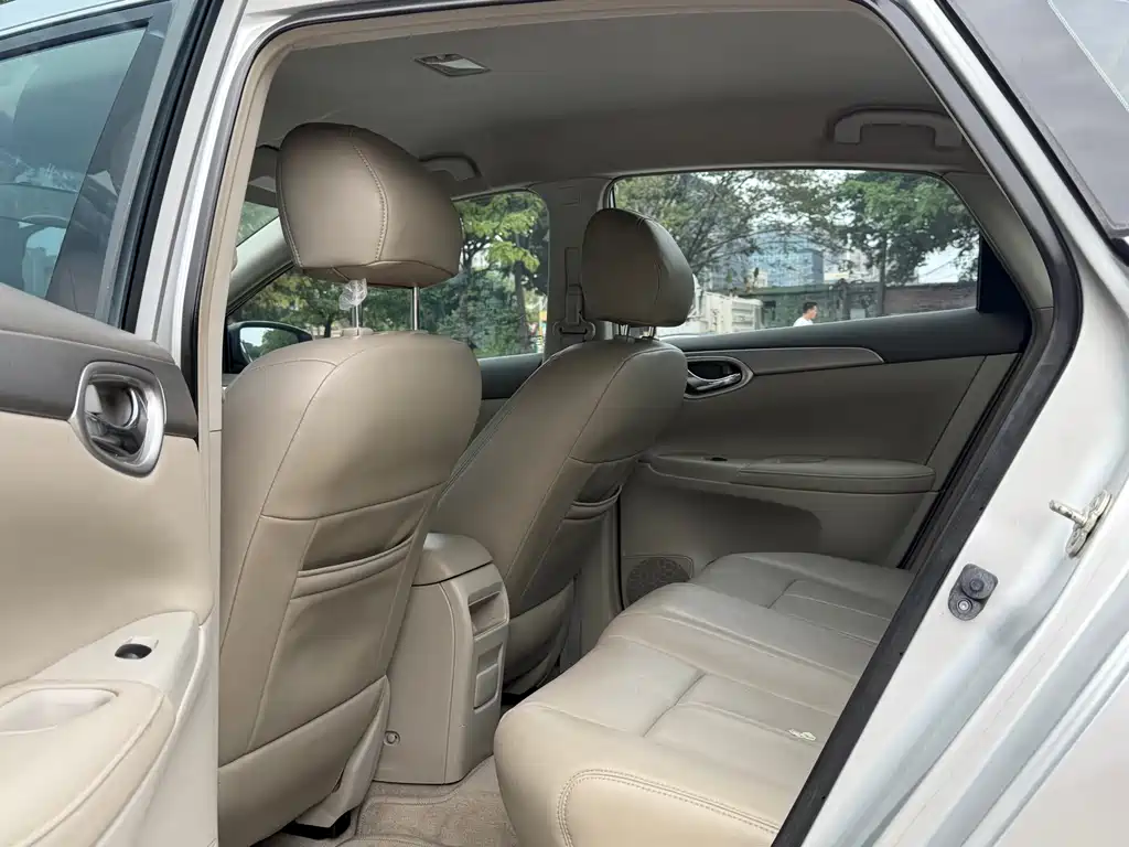 Nissan Sylphy — миниатюра 8