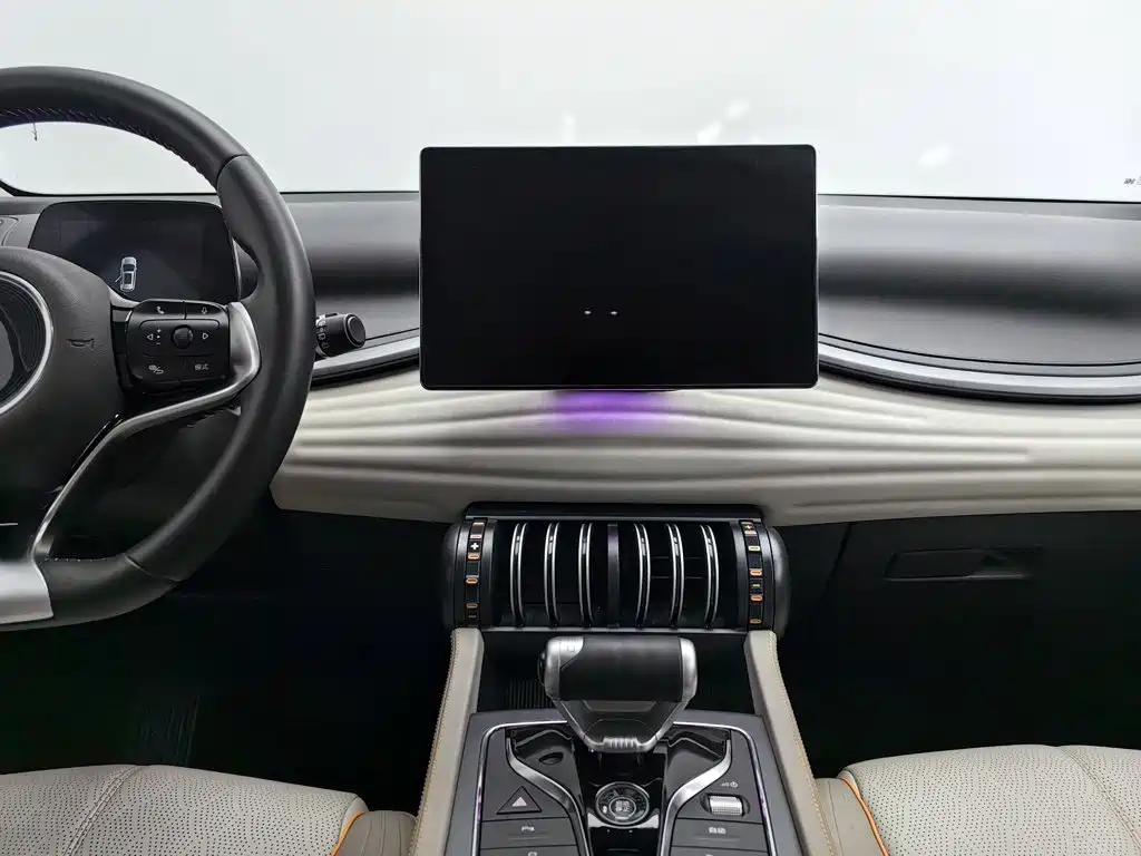 BYD Yuan Plus — миниатюра 12