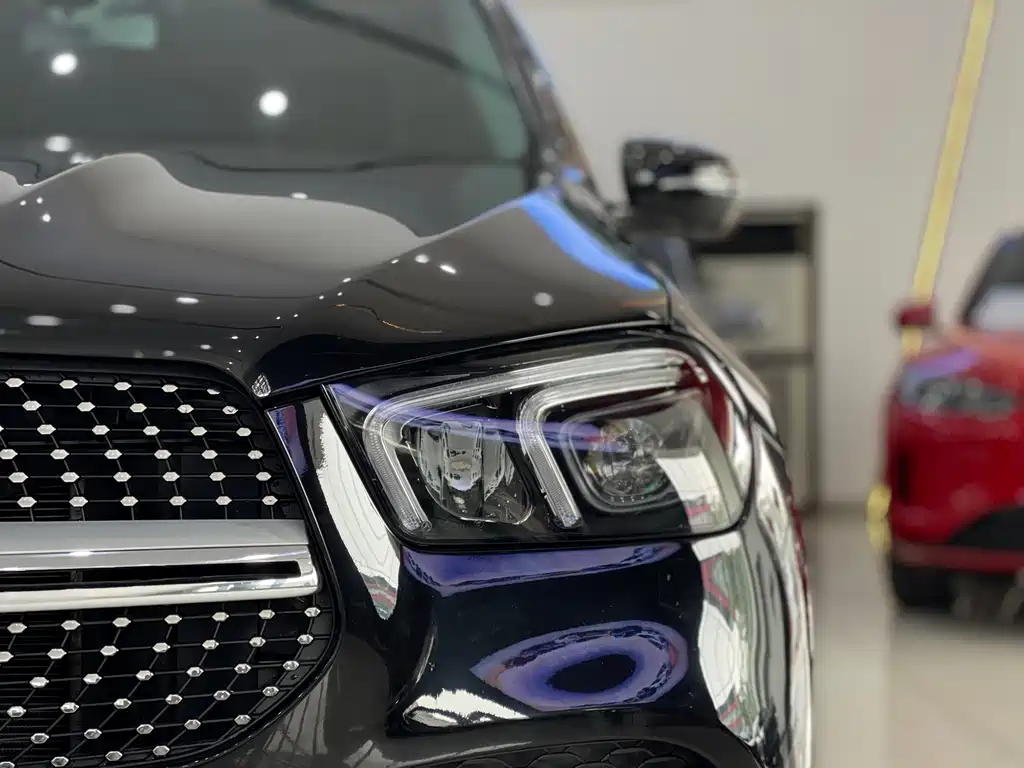 Mercedes-Benz GLE (Import) — миниатюра 15