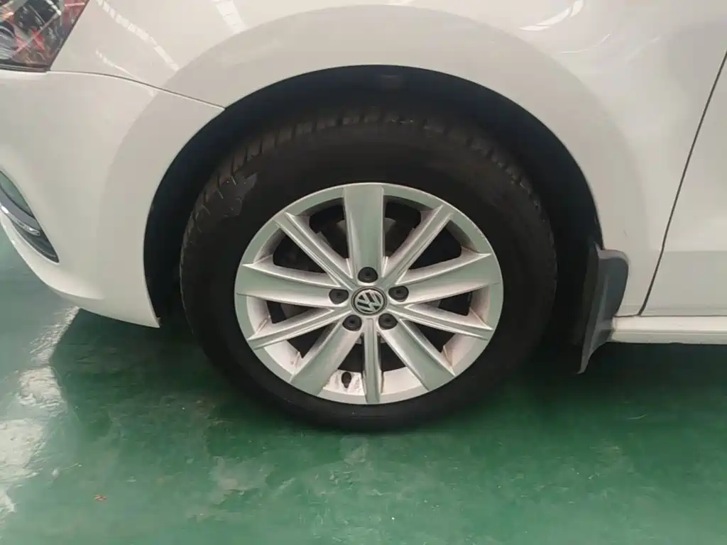 Volkswagen Polo — миниатюра 23