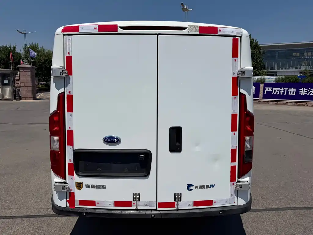 Karry Dolphin EV — миниатюра 7