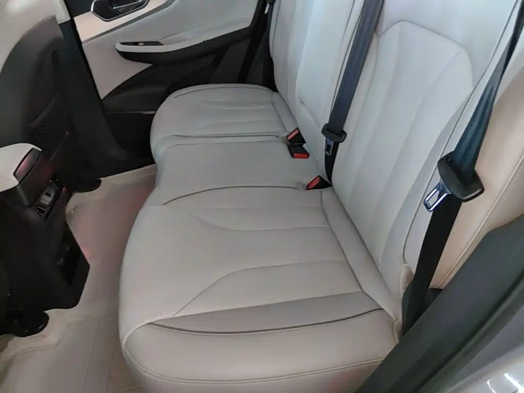 BAIC 北京X7 PHEV — миниатюра 17