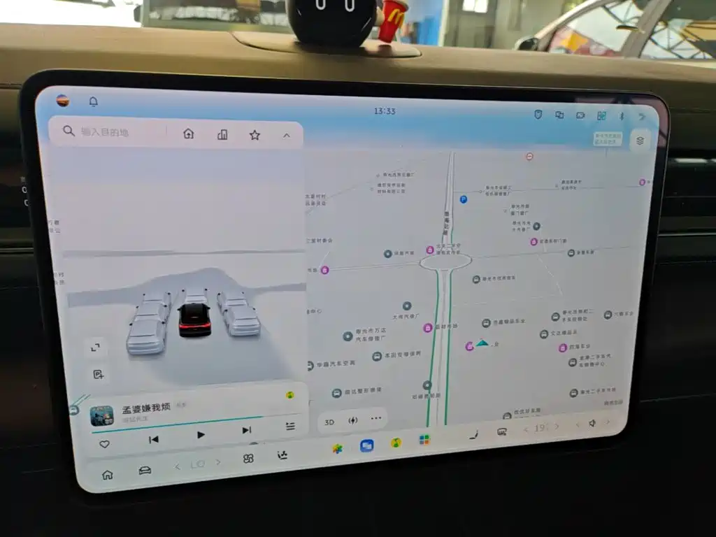 NIO ES8 — миниатюра 13