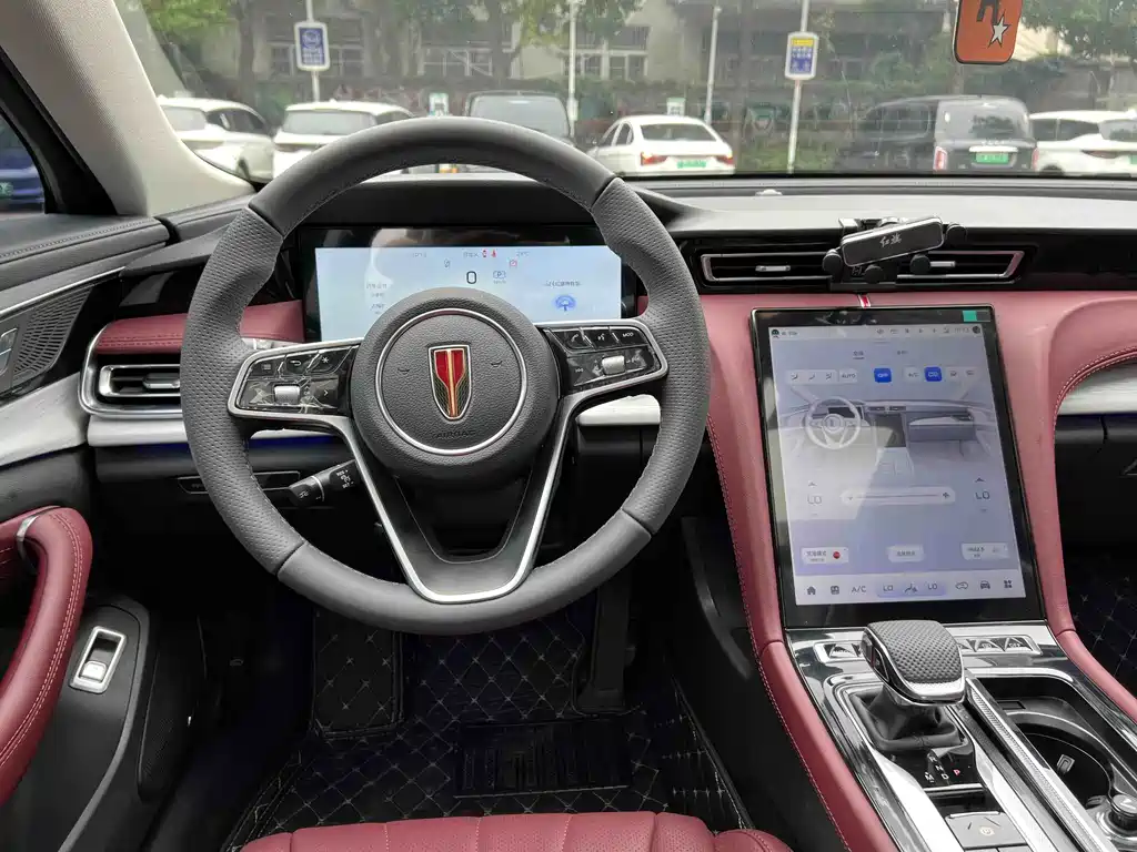 Hongqi Hongqi H5 — миниатюра 6