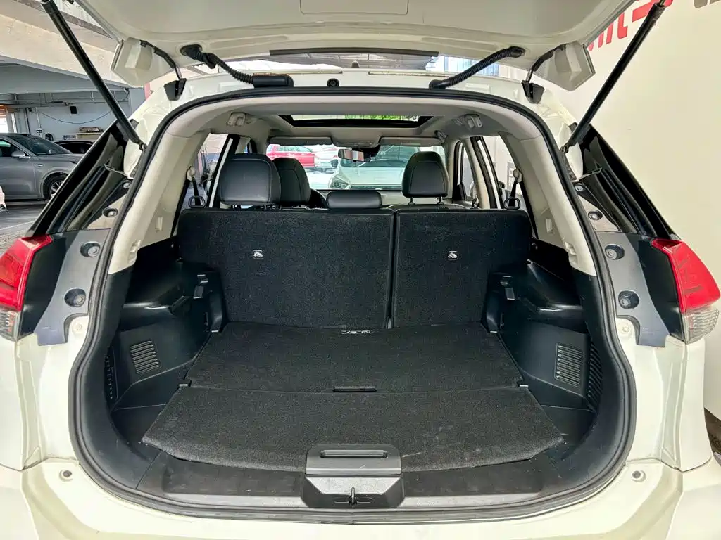 Nissan X-Trail — миниатюра 16