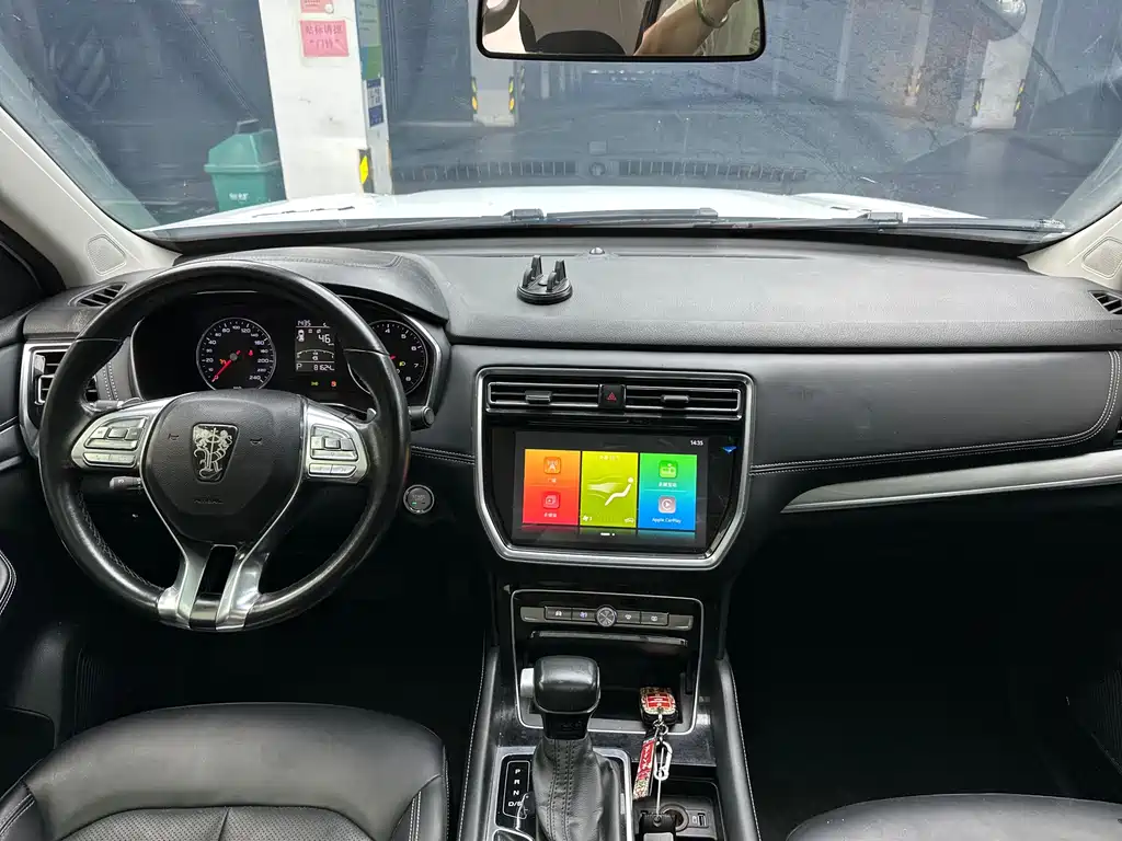 Roewe RX8 — миниатюра 9
