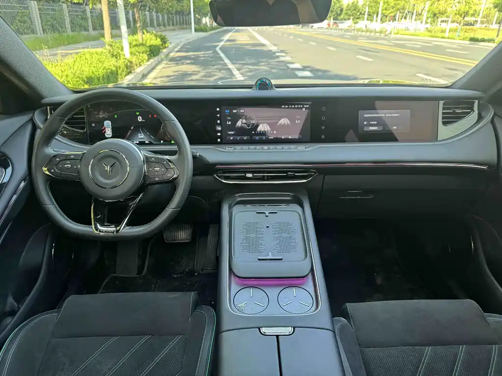 Voyah Free 2025 318 318km