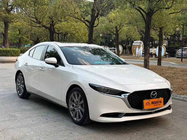 MAZDA 3 ANGKESAILA