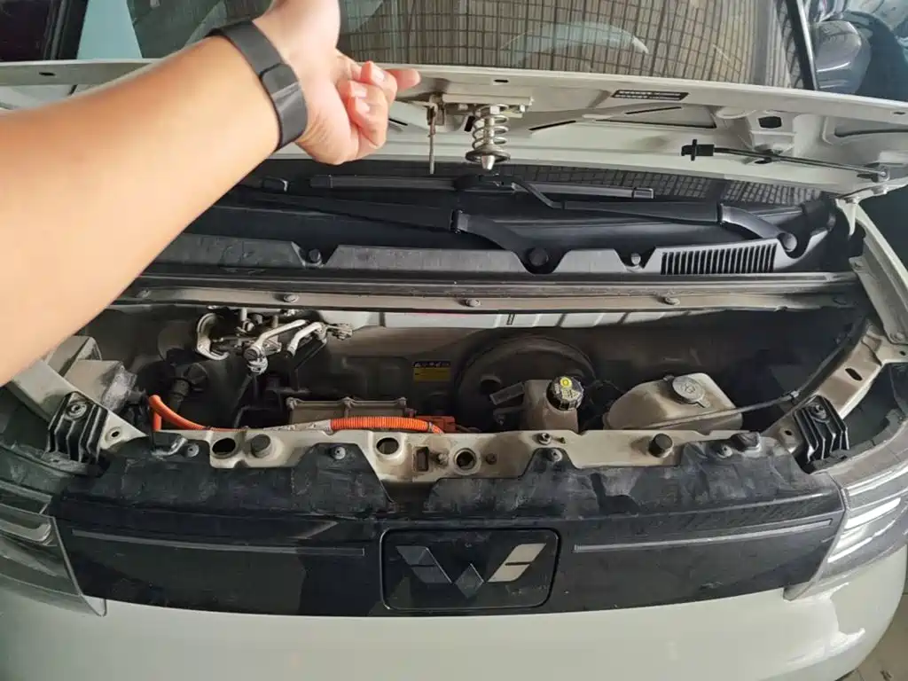 Wuling MINIEV — миниатюра 16