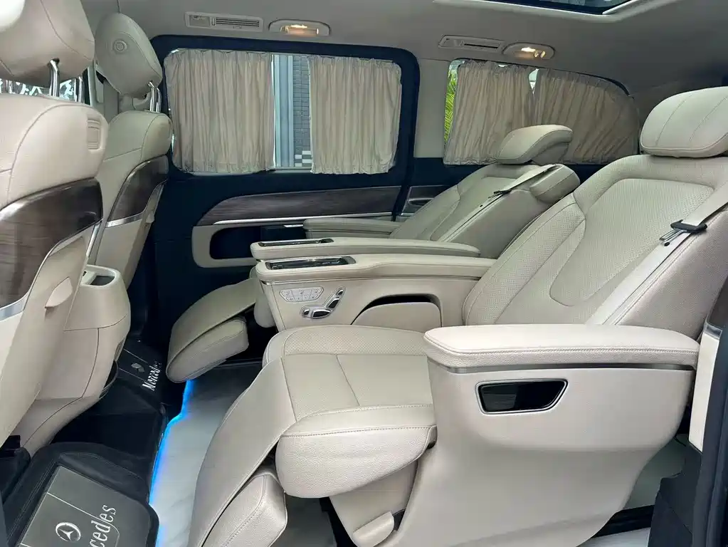 Mercedes-Benz V-Class — миниатюра 4