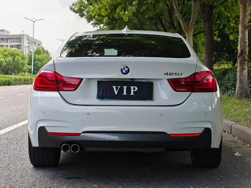 BMW 4 Series — миниатюра 8