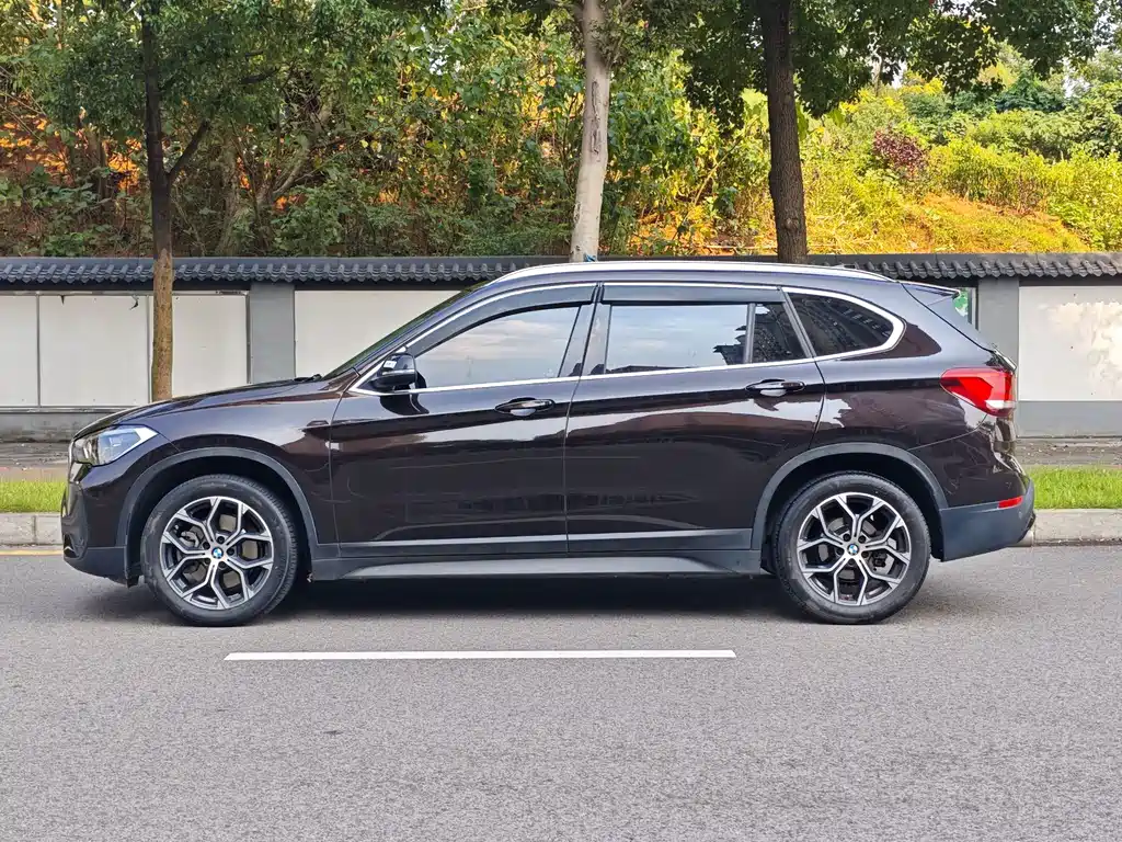 BMW X1 — миниатюра 9