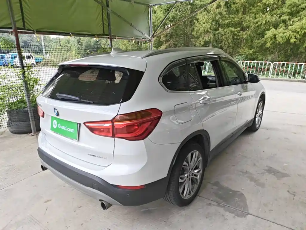 BMW X1 — миниатюра 7