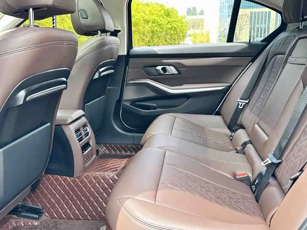 BMW 3 Series — миниатюра 7