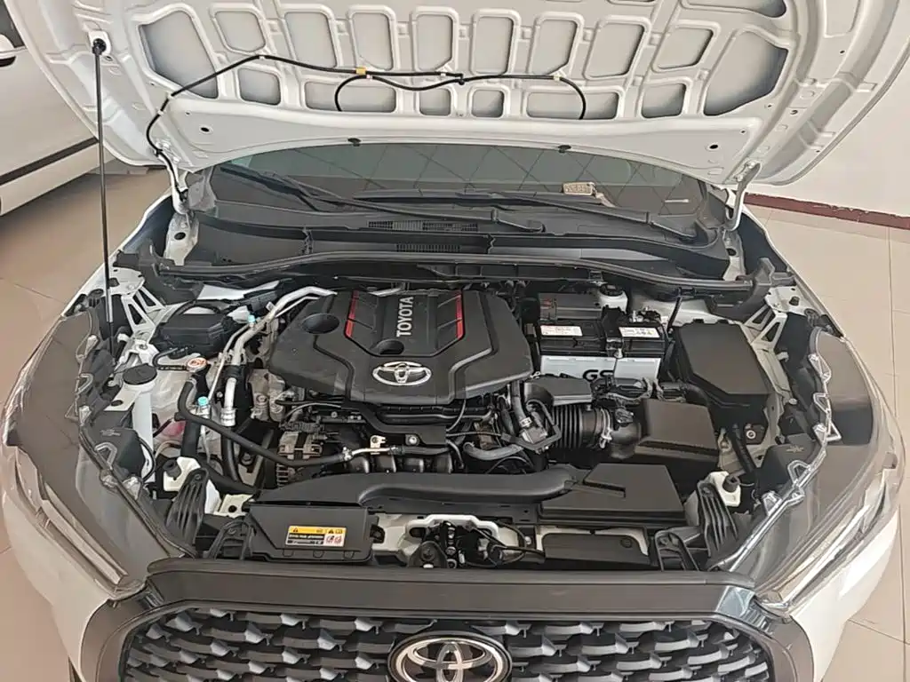 Toyota Corolla Cross — миниатюра 20