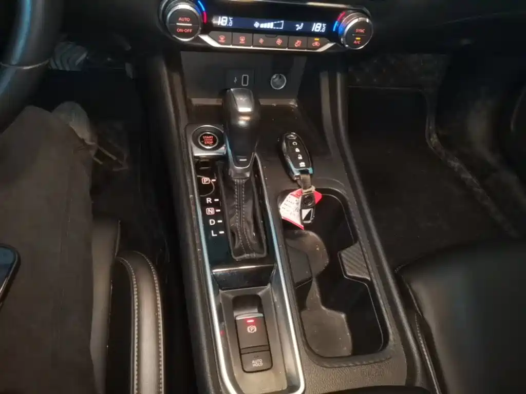 Nissan Sylphy — миниатюра 14
