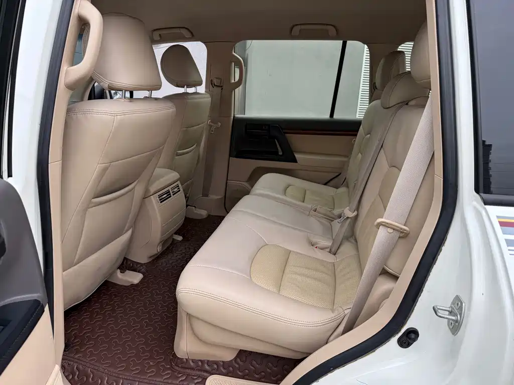 Toyota Land Cruiser 2015 4.0L V6
