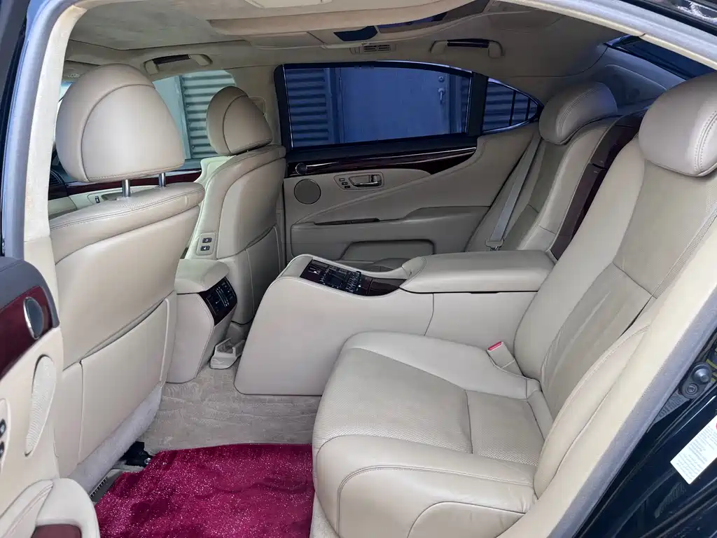 Lexus LS 2007 600hL Luxury