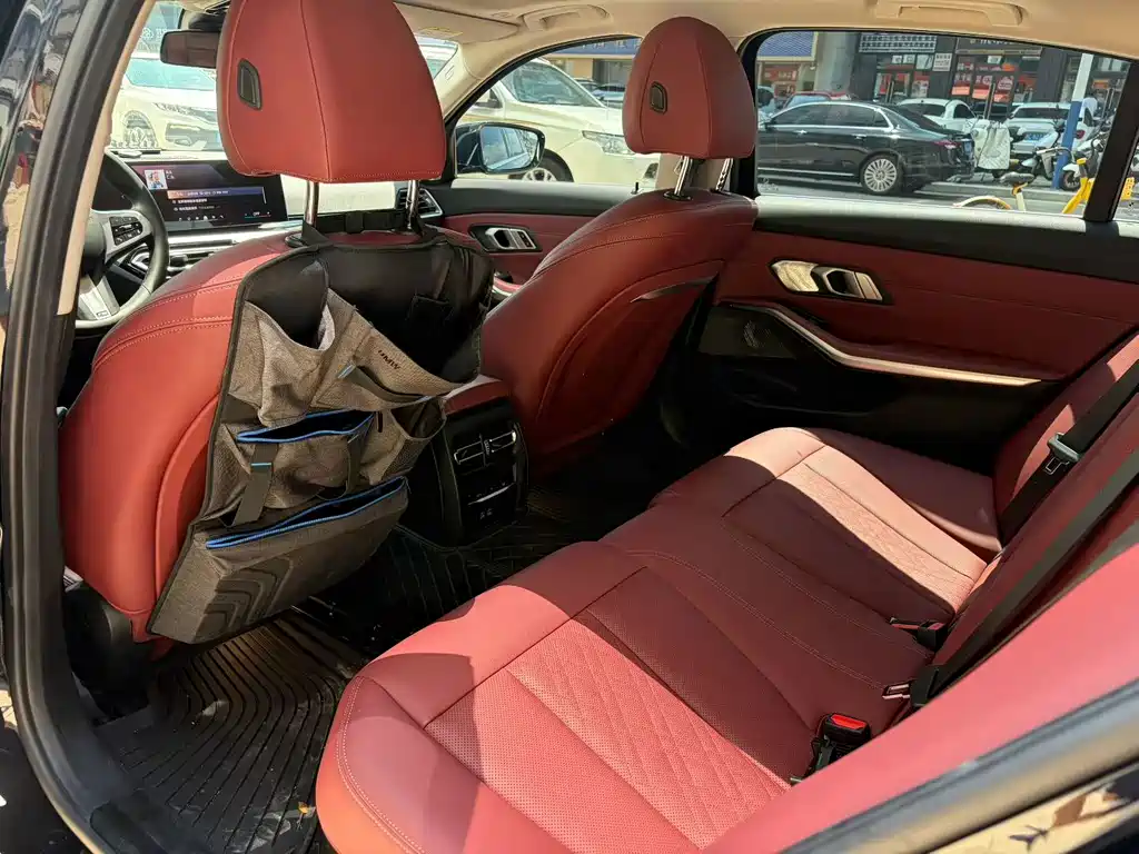 BMW i3 — миниатюра 5