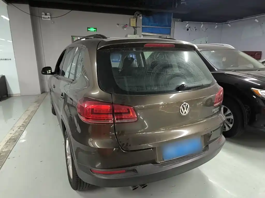 Volkswagen Tiguan — миниатюра 5