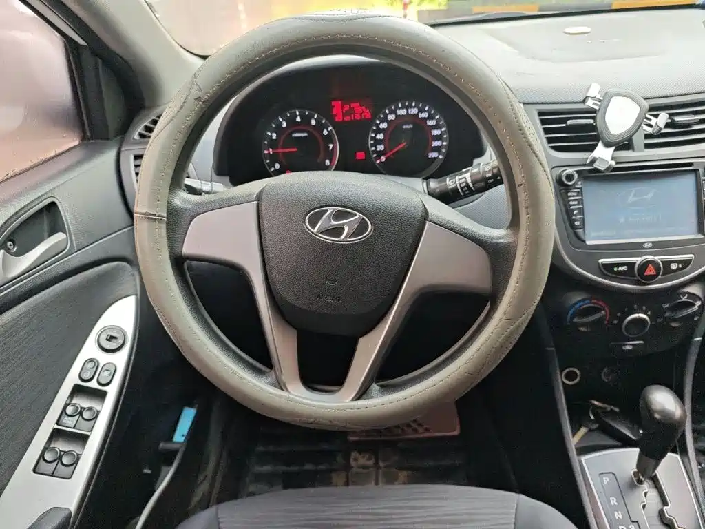 Hyundai Ruiyi — миниатюра 6
