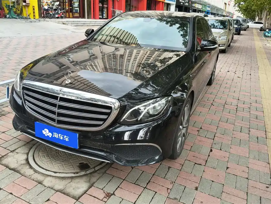 MERCEDES-BENZ  E CLASS