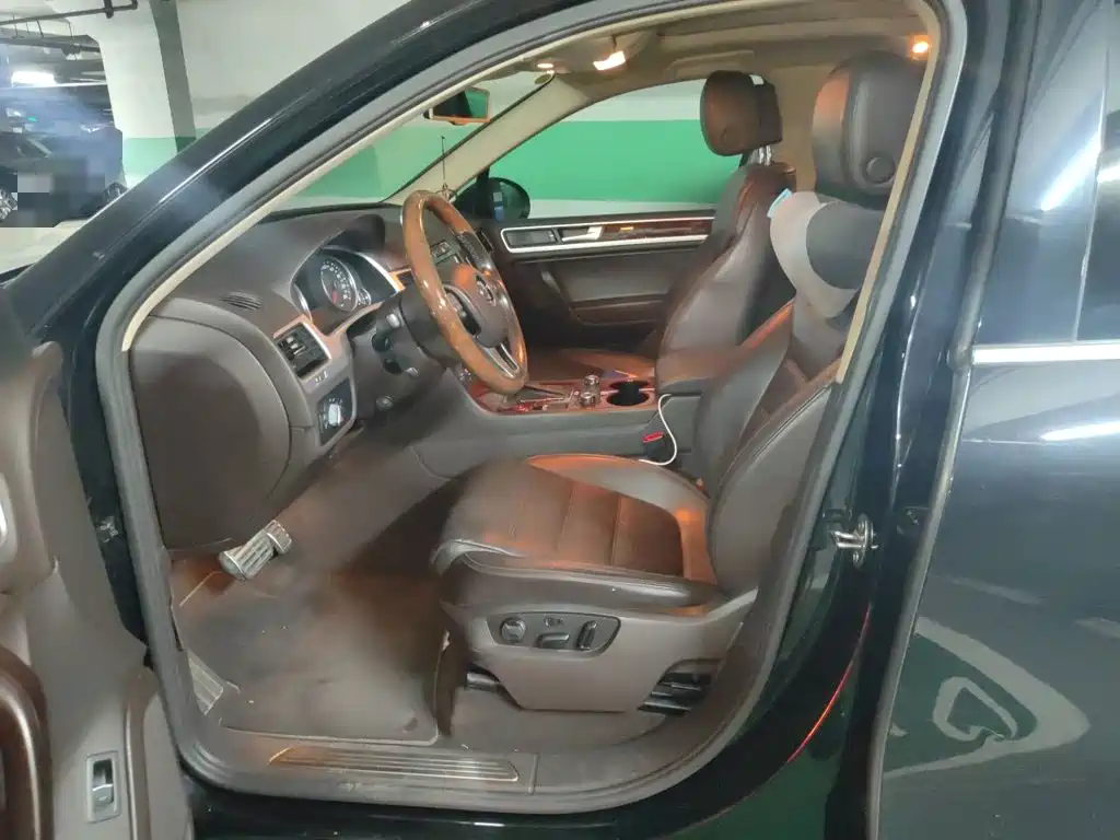 Volkswagen Touareg — миниатюра 8