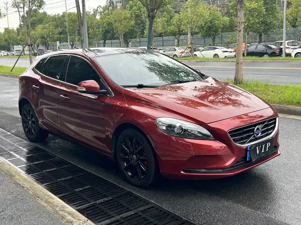 Volvo V40 — миниатюра 3