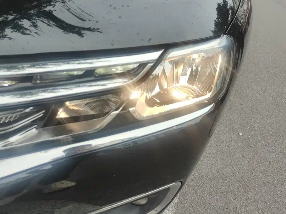 Citroen C6 — миниатюра 5