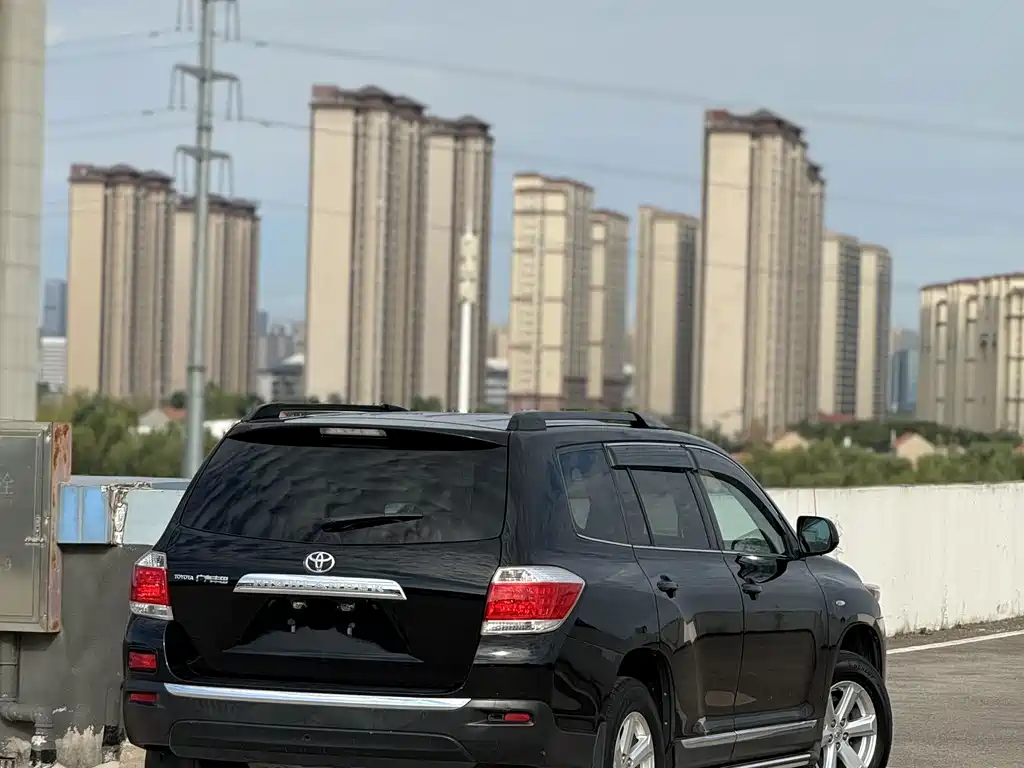 Toyota Highlander — миниатюра 22