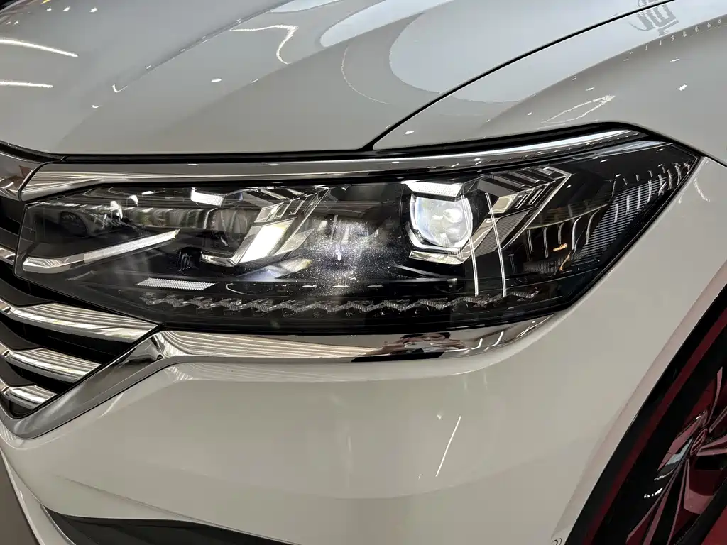 Volkswagen Viloran — миниатюра 36