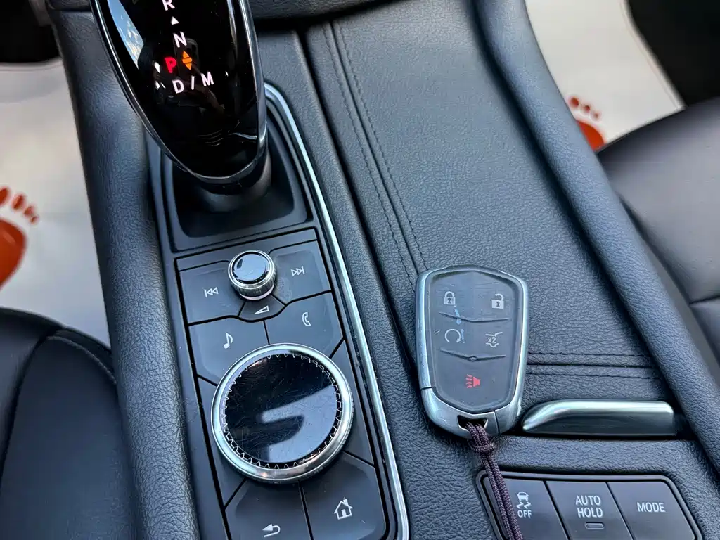 Cadillac XT5 — миниатюра 8