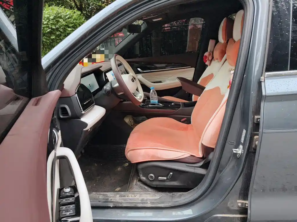 Geely Xingyue L — миниатюра 16