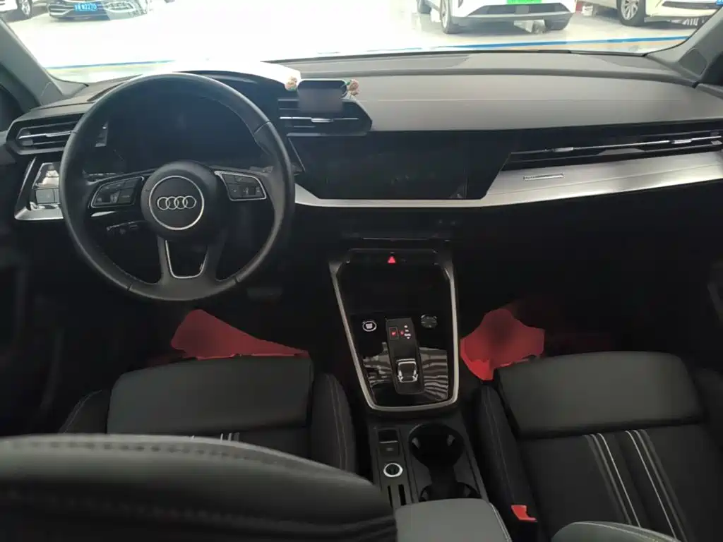Audi A3 — миниатюра 10